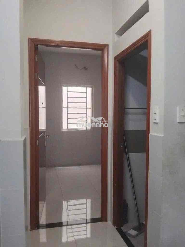 Nc sư vạn hạnh . quận 5 - 4pn - có sân thượng - 3