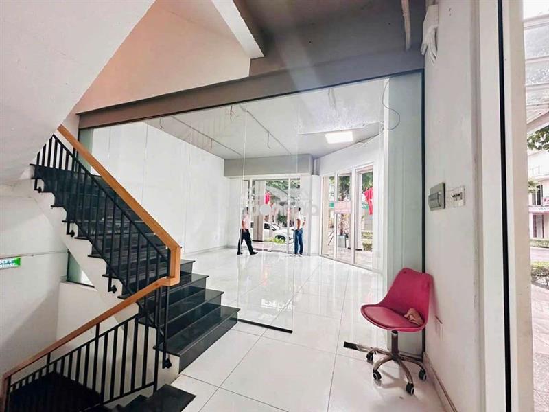 Cho thuê nguyên căn shophouse saritown – cặp góc hiếm
