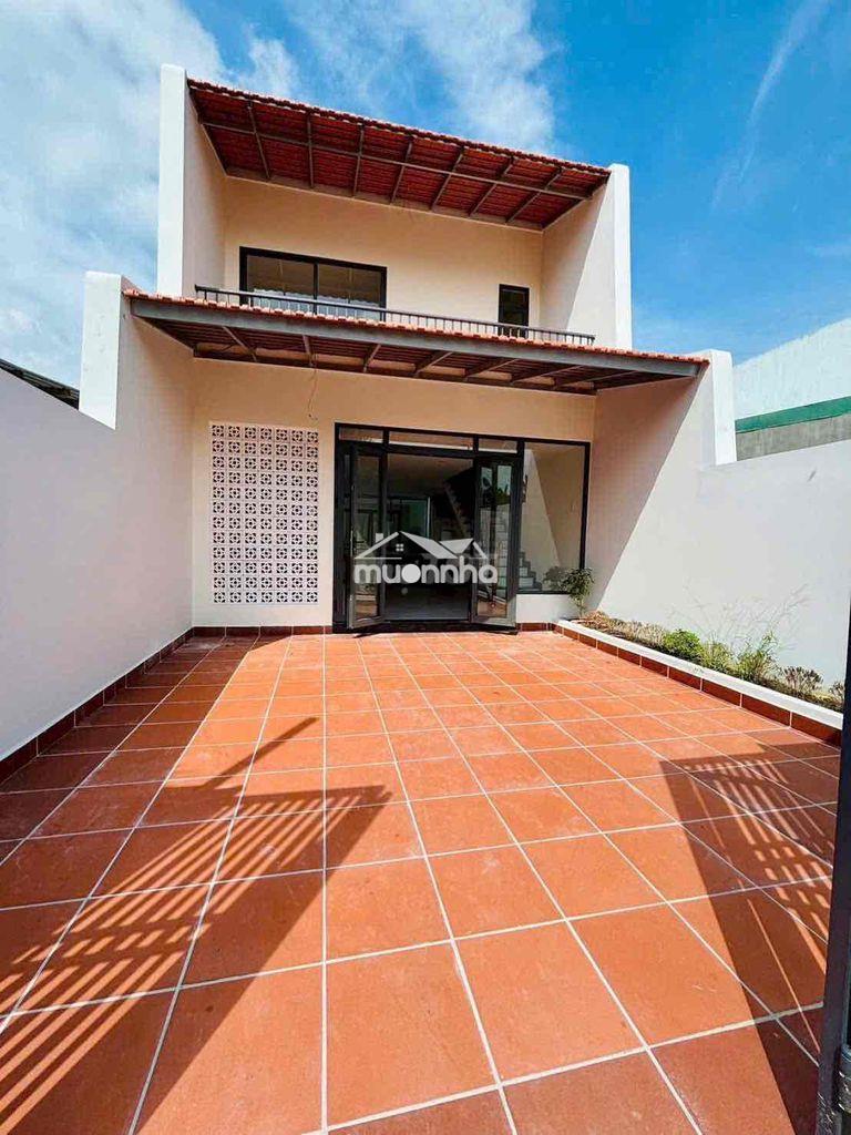Giảm 1 tỷ bán nhanh nhà phú mỹ. ngang 6m.  1 trệt 1 lầu