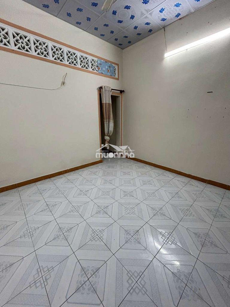 Cho thuê nhà nguyên căn dt 4×20 có 2pn,1wc. hẻm xe tải thông - 2