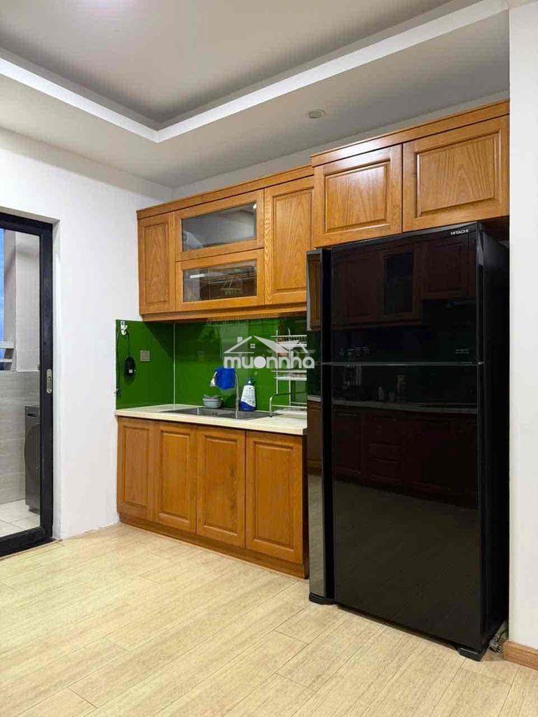 Diện tích lớn 160m2: 3 phòng ngủ cho thuê tại quận 7, nội thất