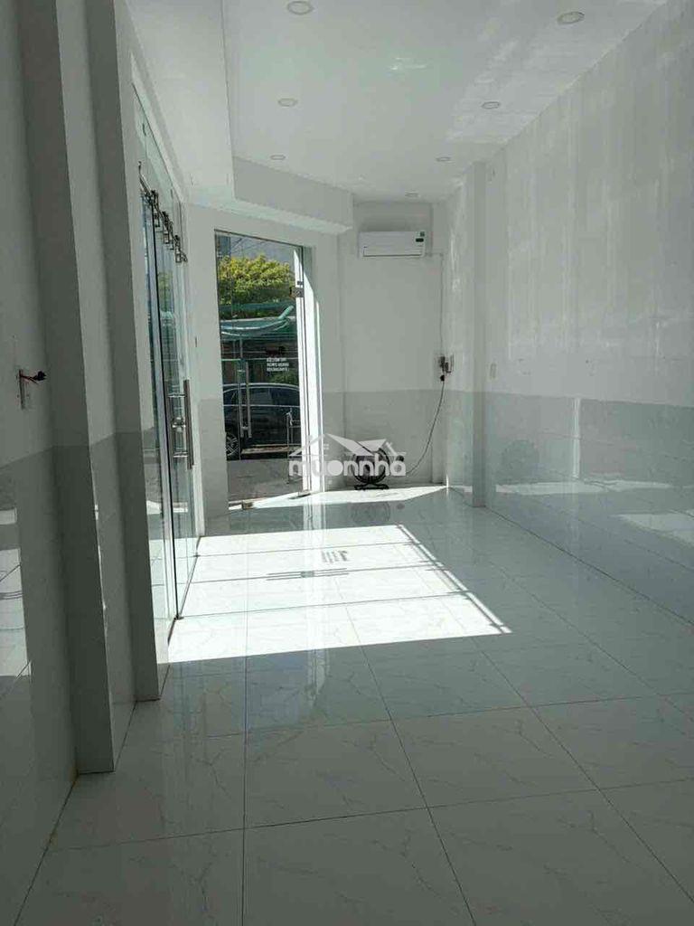 Mặt bằng tầng trệt căn góc - 3