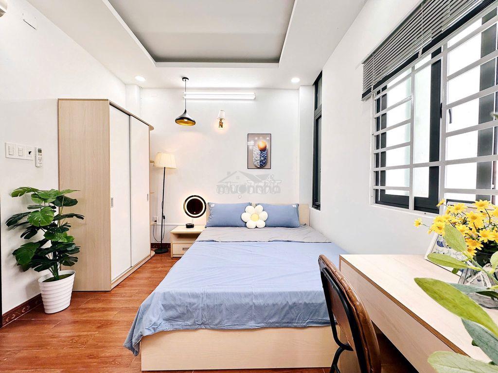 2 phòng ngủ ban công, cửa sổ trời giá rẻ cho thuê ngay gần quận 10 - 3