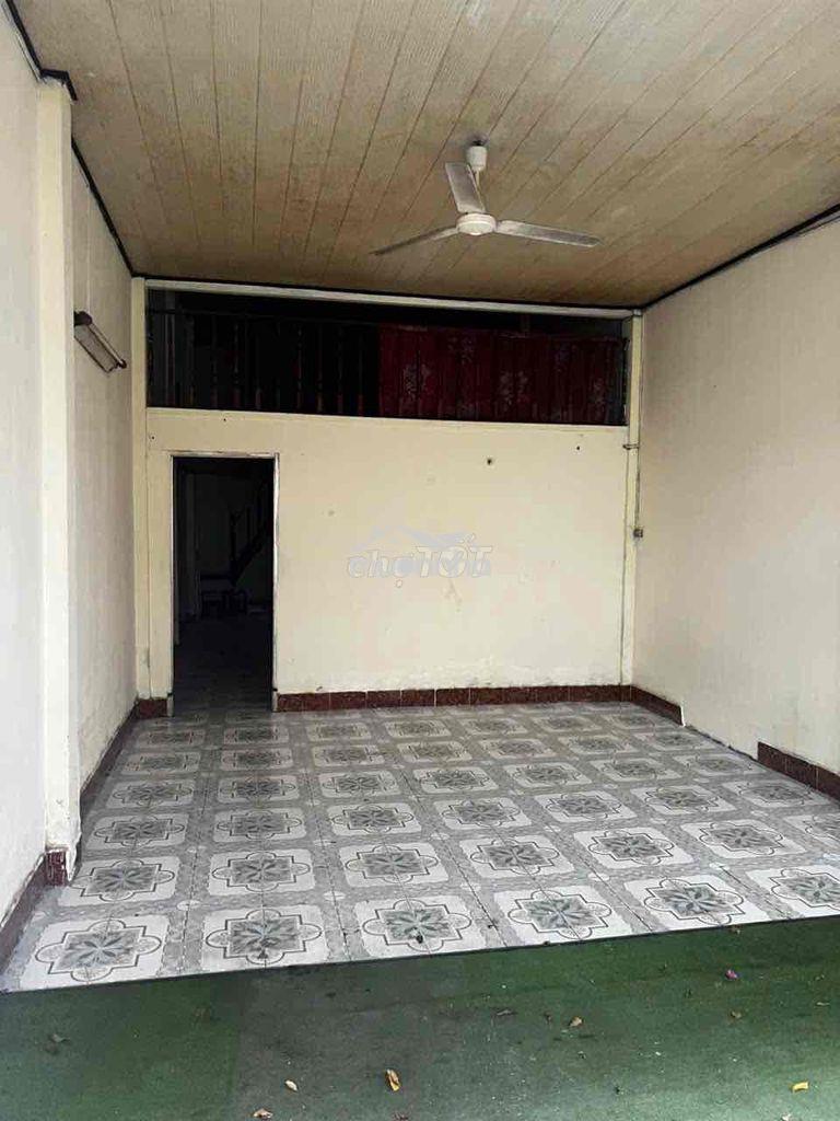 Cho thuê nhà cấp 4 đông hưng thuận giá tốt - 4