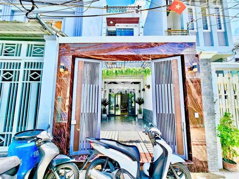 Nhà full nội thất 1 trệt 2 lầu 4pn 5wc 4x25m huỳnh tấn phát quận 7