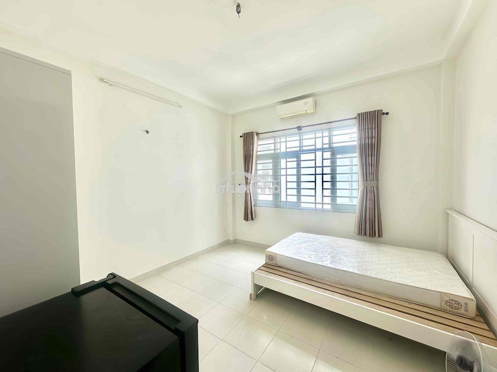 Chdv mặt tiền kdc phú mỹ full nt lầu 2 cửa sổ trời thoáng mát - 2