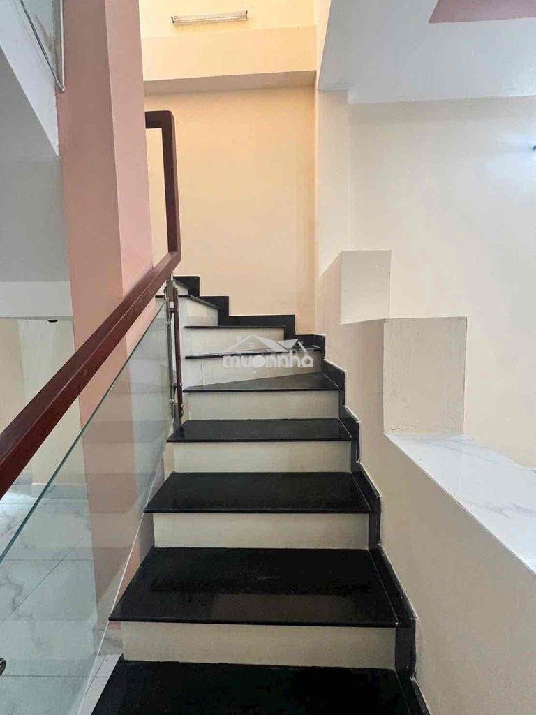 Cho thuê nhà nội thất cơ bản giá 10,5tr tl - 3