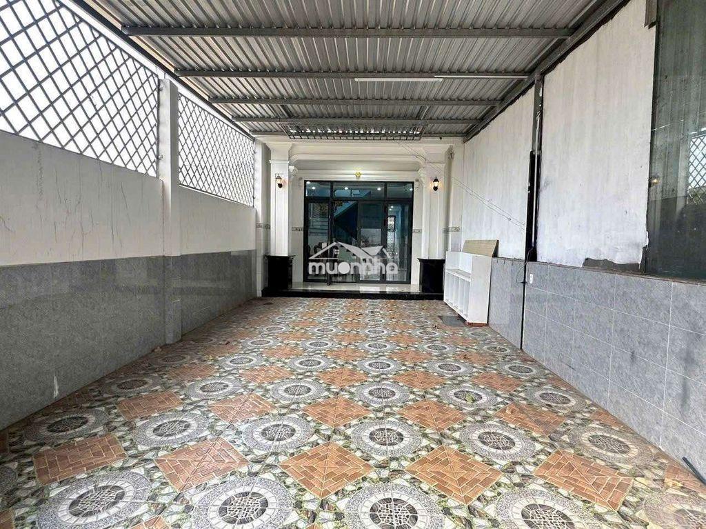 Cho thuê nhhà trệt lầu 4pn 3wc phú tân gần các kcn sóng thần đại đăng - 2