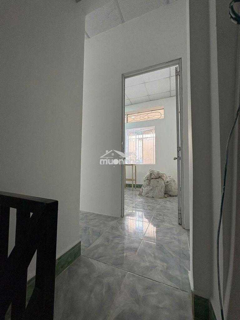 Chính chủ cho thuê nhà cấp 4 trong chợ cầu xáng - 3