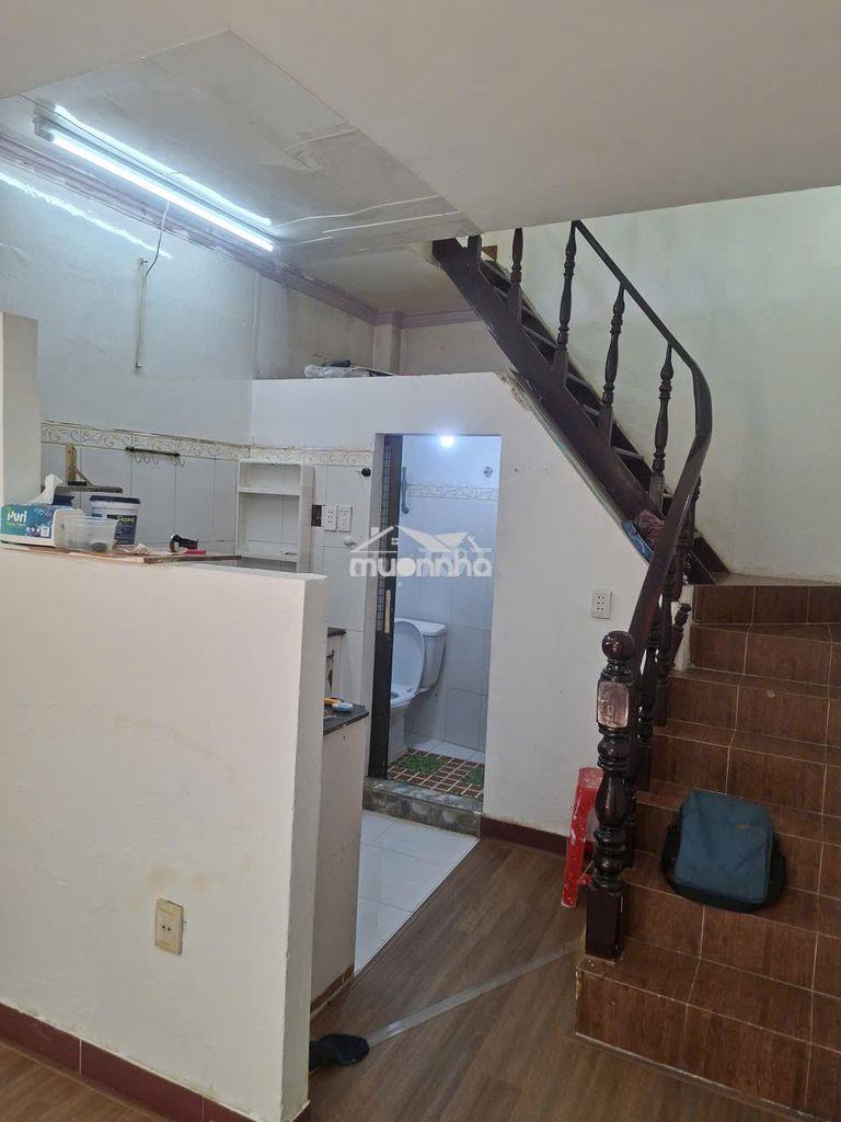 Cho thuê nhà riêng hẻm 33 lý chiêu hoàng ,1 trệt 1 lầu, stsd 72m² - 4