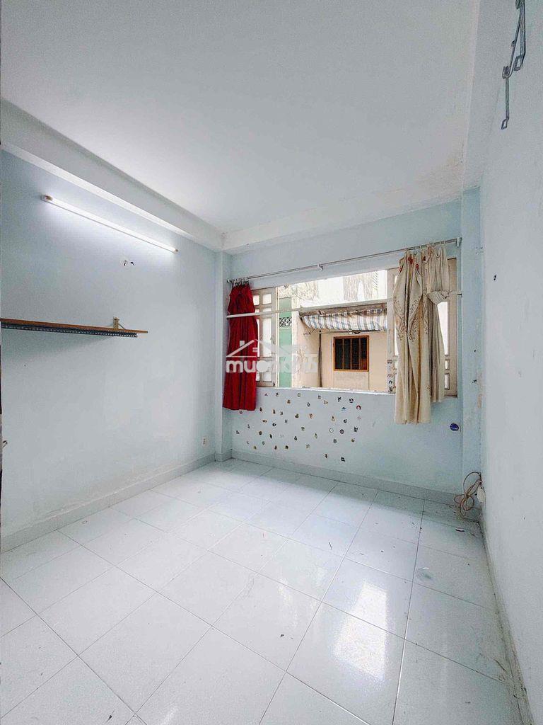 Bán nhà 4 tầng khu dân cư gần đường hẻm rộng thông thoáng - 3