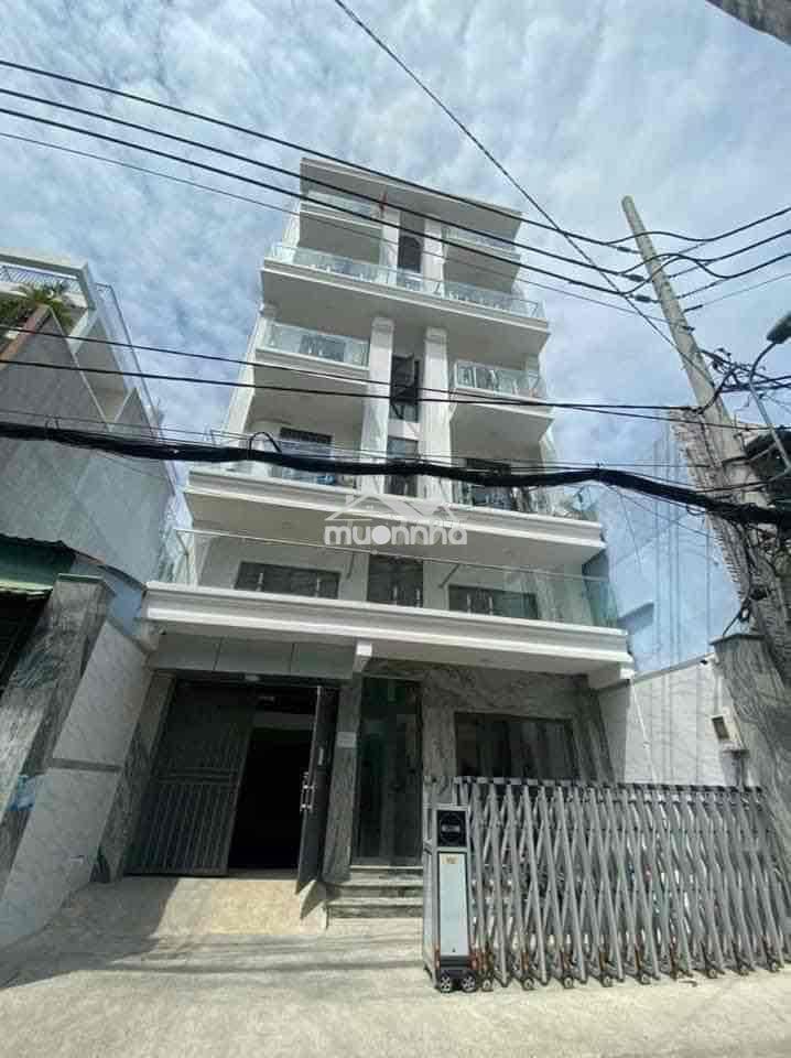 Kiot hẻm lớn - xe di chuyển đông đúc - 2