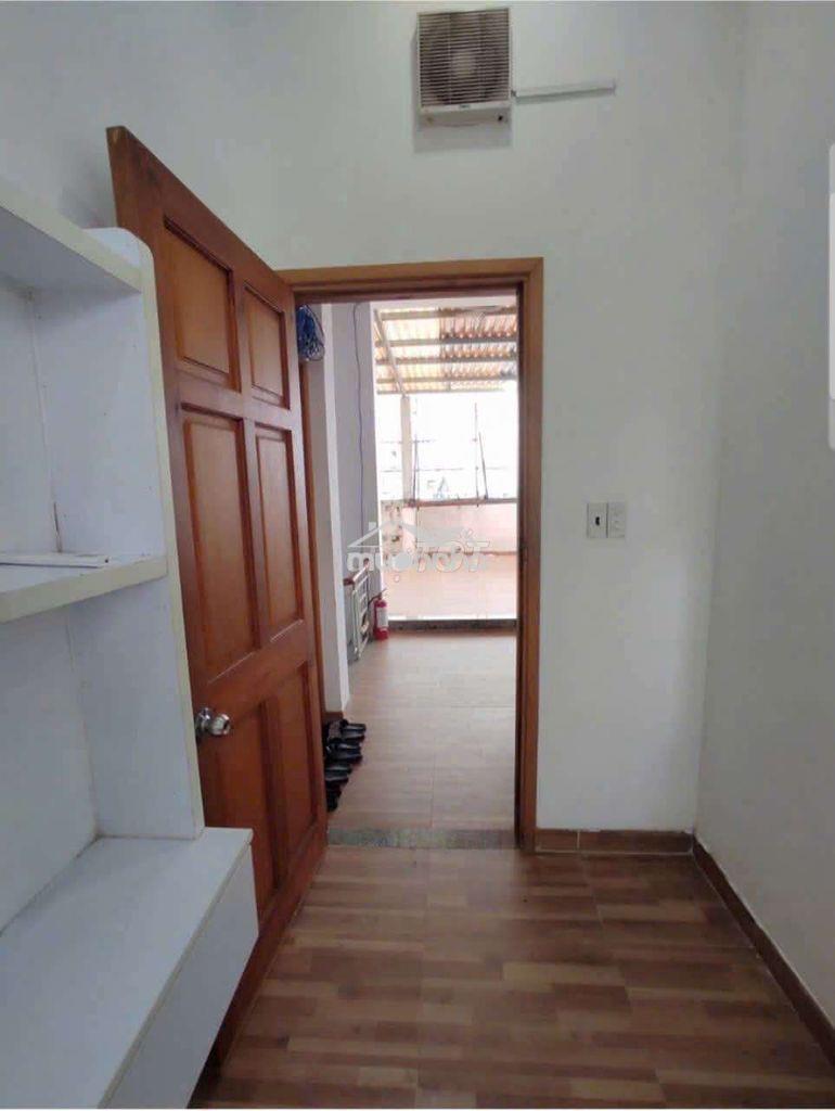 Phòng đủ nội thất ban công view sân thượng cạnh đh văn hiến vhu 5 phút - 4