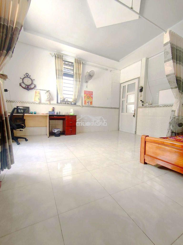 Siêu phẩm full nội thất gần chợ hóc môn - 4