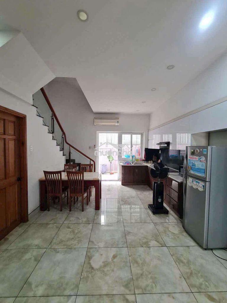 Cho thuê nhà mega village khang điền, 3 tầng, 3 pn, giá 13.5tr - 2