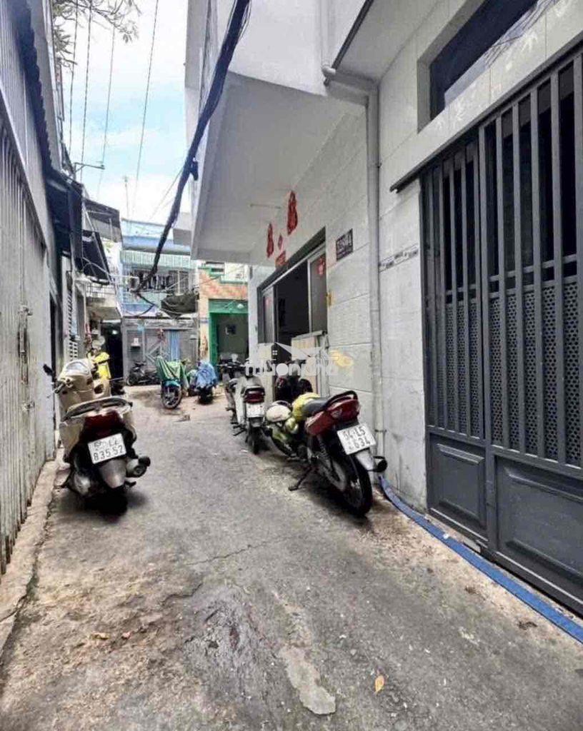📍3 tỷ 150 tl - hưng phú p9 q8 - diện tích: 5m x 6m - kết cấu: trệt, - 2