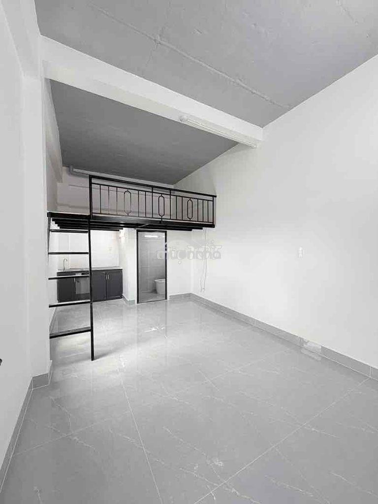 Phòng ngay hà huy giáp | gần iuh, nttu  📍 637 hà huy giáp,q12 - 2