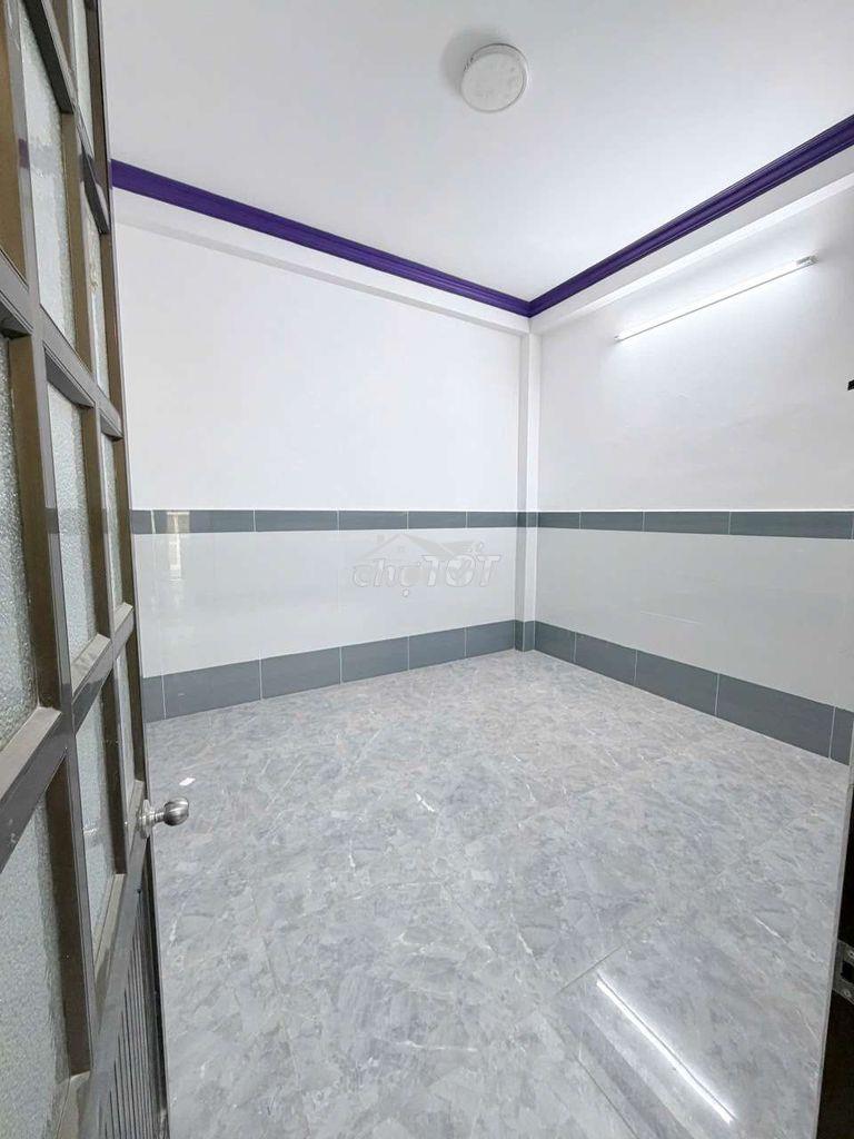 Nhà đẹp cần bán giảm mạnh  có pn tầng trệt  - 4