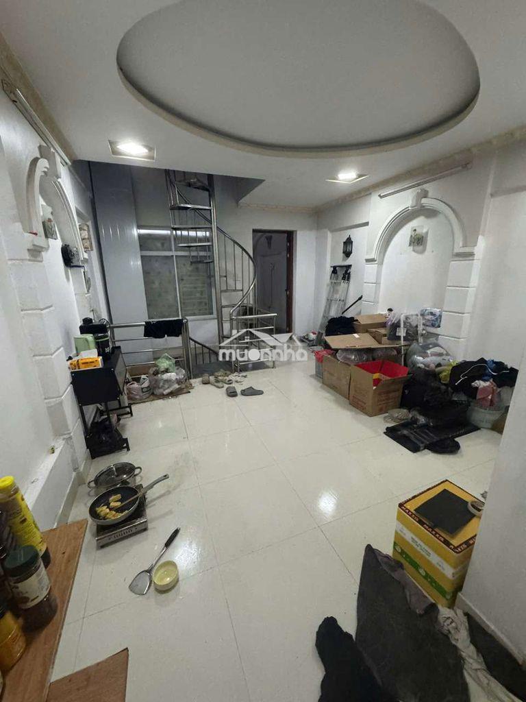 Nguyên tầng 2pn - 1wc - hẻm xe hơi - 4