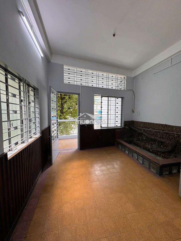 Cho thuê chungcư lầu 1 mt hồng bàngq5, 72m², lối đi riêng, thoáng mát - 2