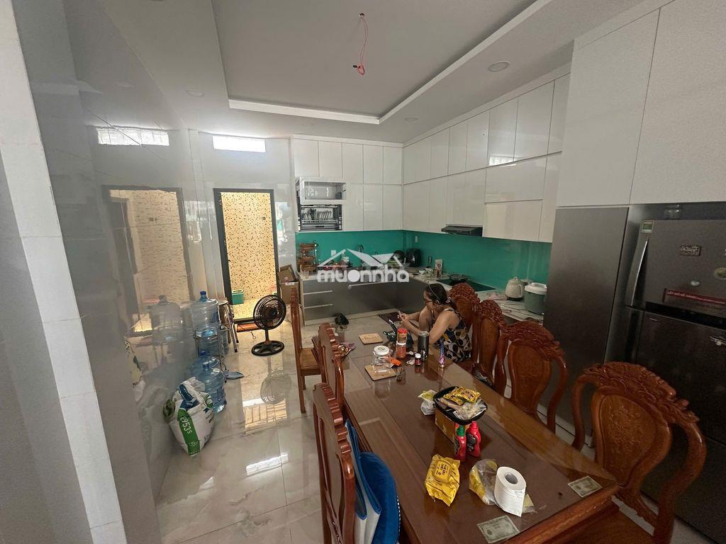 Mt nội bộ đường số khu vip bông sao 4x16m 4pn 4wc - 4