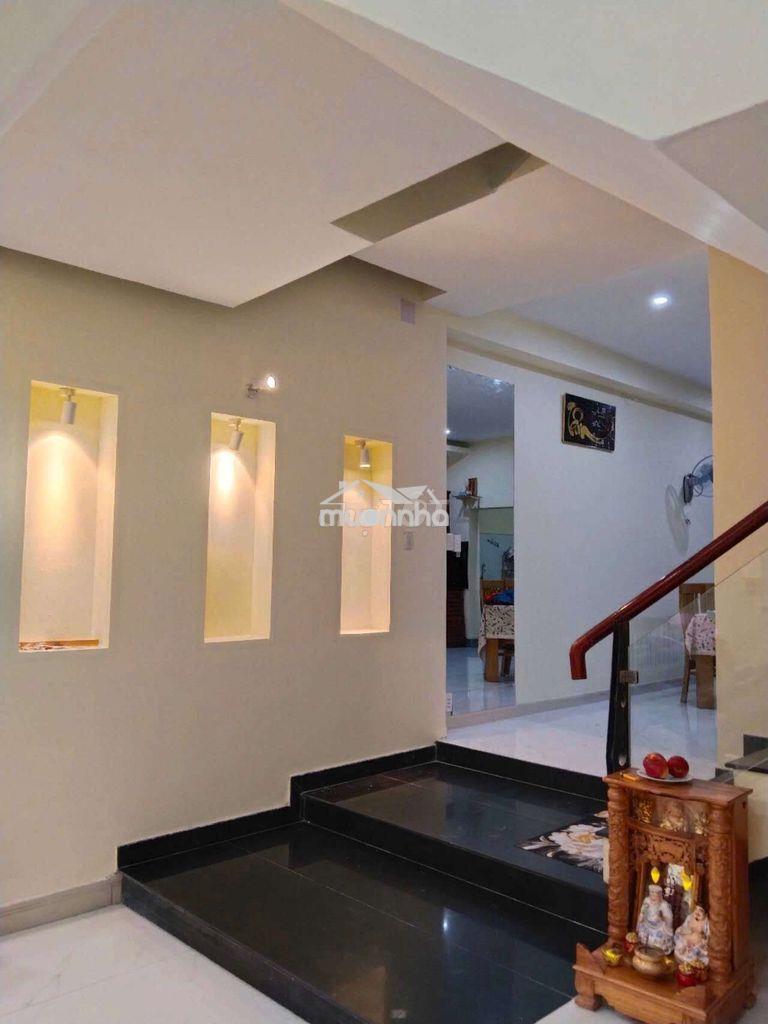 Nhà 2 lầu hxh nguyễn văn quỳ, đt 5 x 20m