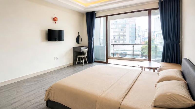 Căn hộ rộng 40m2, ban công ngay ung văn khiêm, bình thạnh gần ngã tư hàng xanh, ftu2, metro - 2