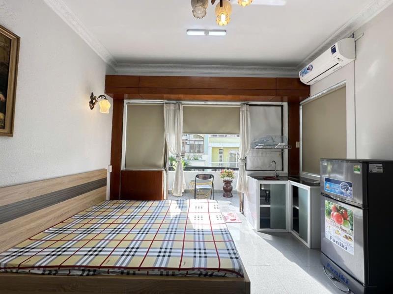 Căn hộ 45m² ban công lớn – full nội thất | gần đh gia định, học viện hàng không | hồ văn huê, phú nhuận