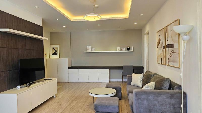 Cho thuê căn hộ chung cư 2pn 2wc võ văn kiệt, quận 1 - 3