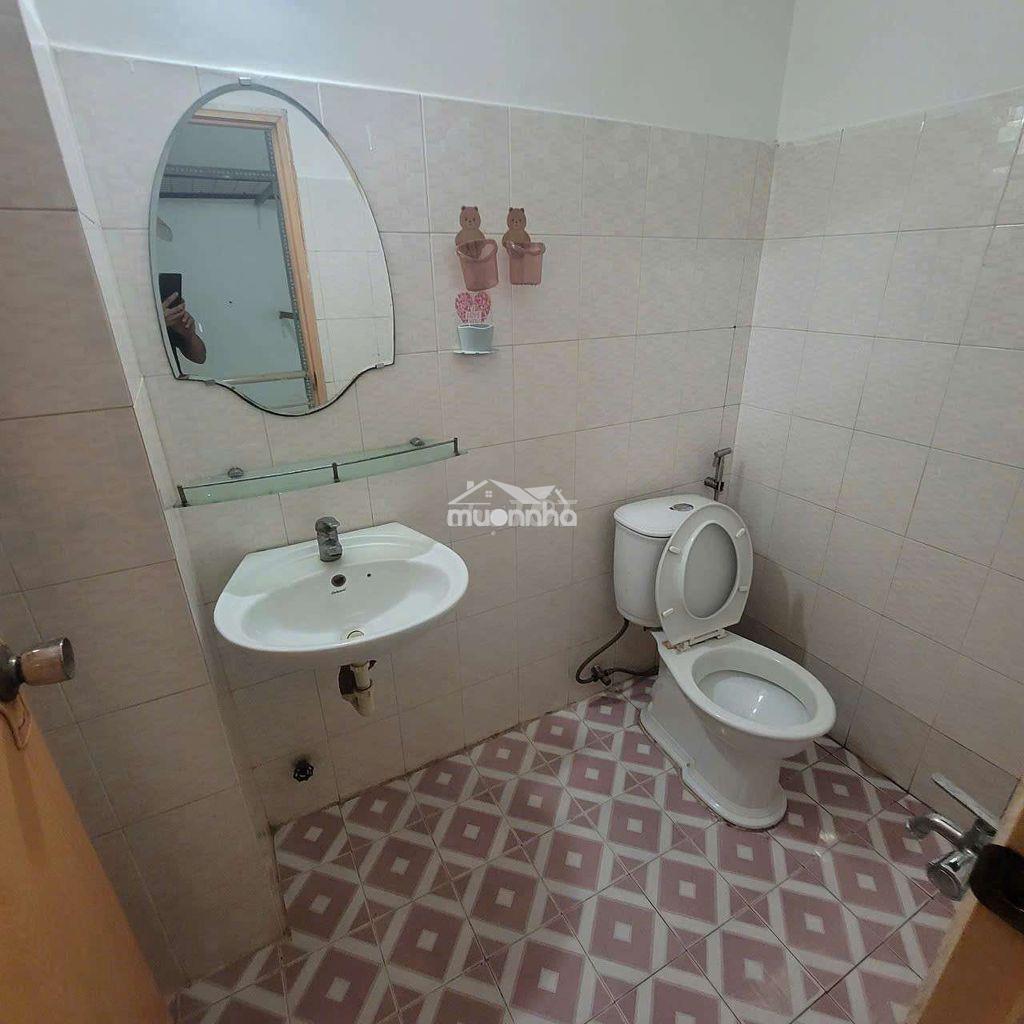 Nhà 2pn 2wc giá rẻ 9 tr. bình thạnh  - Ảnh 3