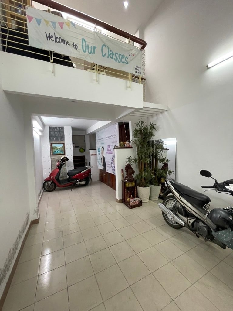 Trung tâm q.1 - nguyễn văn cừ - dt: 32m2 - 4 tầng - 5 tỷ 890 - 4