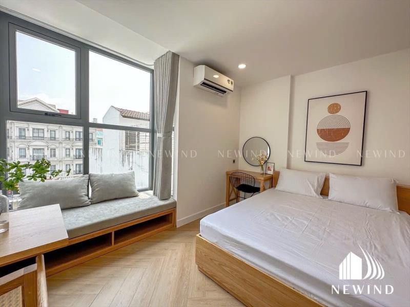 Cho thuê studio full nội thất gỗ, cửa sổ lớn giá tốt - 3