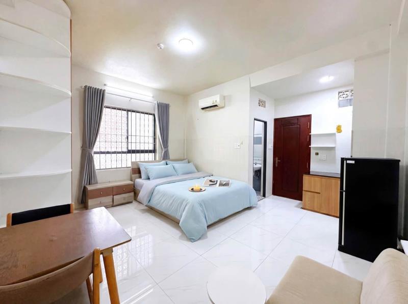 Phòng đẹp đón nắng, an ninh gần cầu lê văn sỹ q3