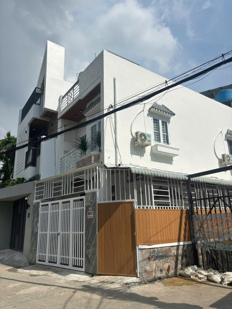 Lô góc 2 mặt hẻm hà huy giáp ngang 6m - dt gần 70m2 - nhà mới full nội thất hơn 4.x tỉ