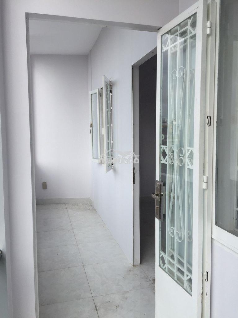 Nhà mặt tiền phạm văn đồng cho thuê nguyên căn - Ảnh 4