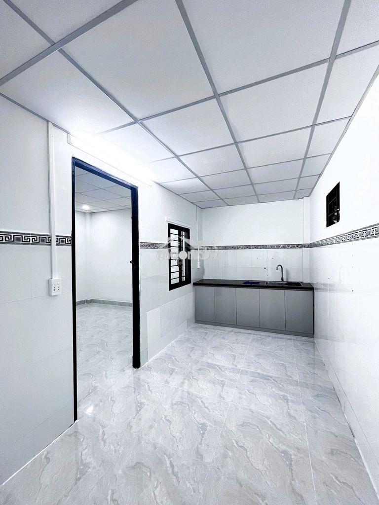 Cho thuê nhà hẻm xe hơi linh đông 3pn sân 100m2 làm kho giá tốt