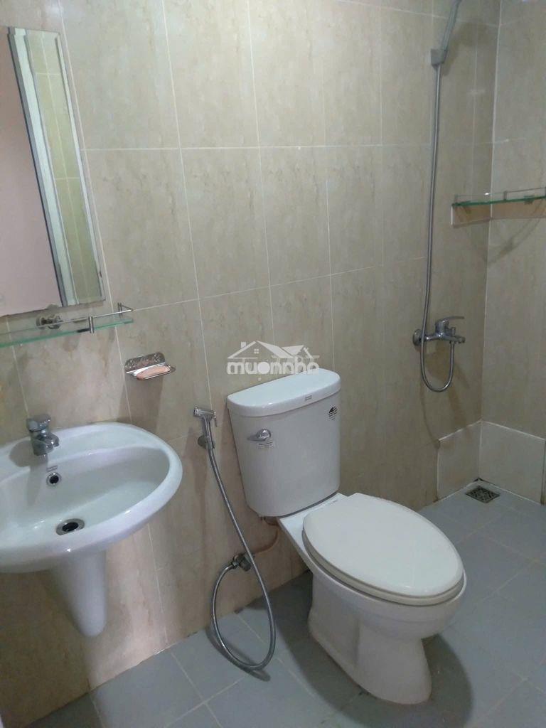 Cho thuê căn 73m2(2pn) c/c moscow tower tham lương giá chỉ 7tr - Ảnh 3