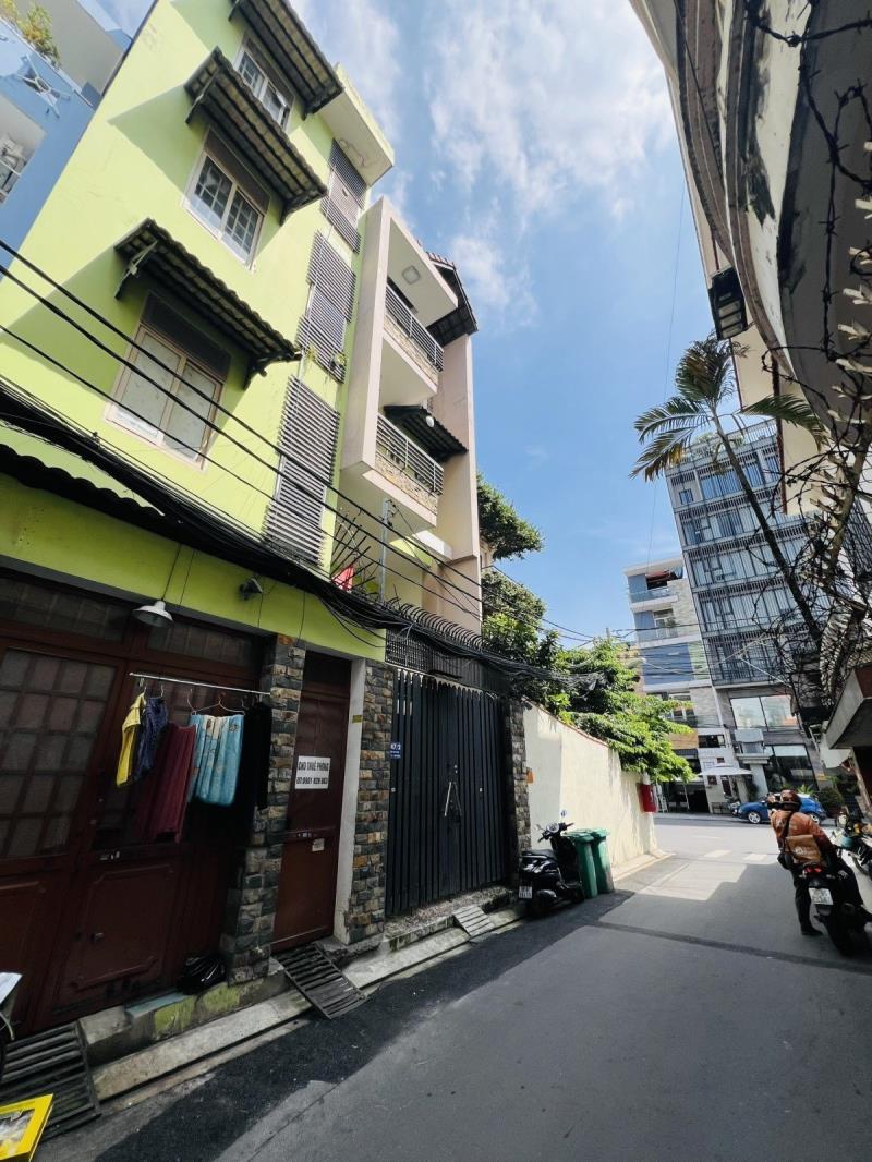 Nhà c4 ngay nhà ga t3,hxh 6m thông,82m2, sổ vuông.tiện xây ở hoặc chdv. - Ảnh 2