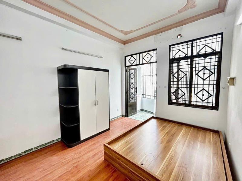 Phòng studio_ban công_bùi đình túy_gần ngã tư hàng xanh_hutech_uef_thuận tiện di chuyển quận 1, 3, phú nhuận