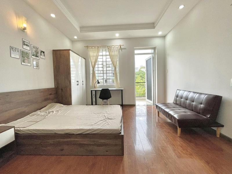 Cho thuê căn hộ có bancon gần đại học văn lang quận bình thạnh