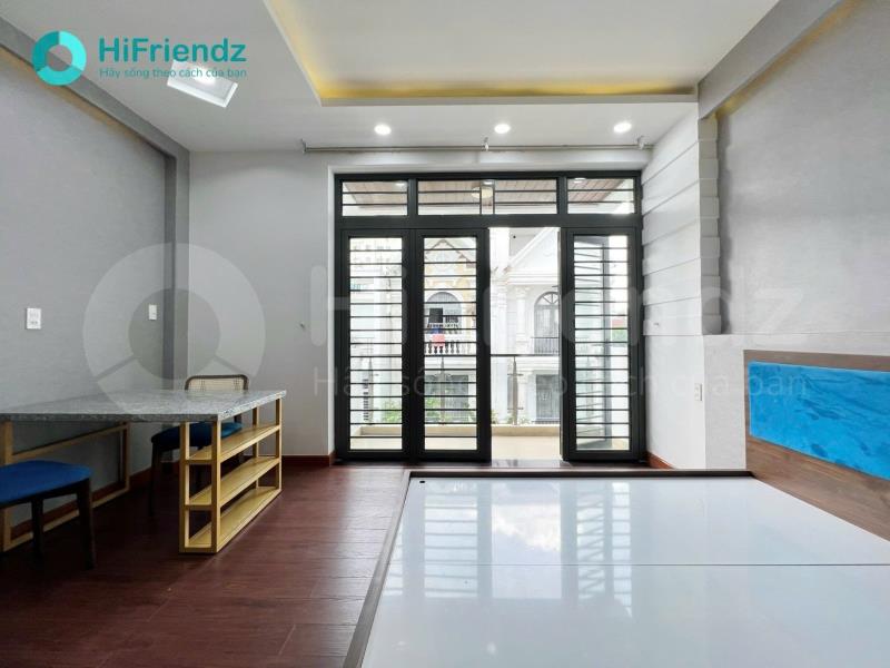 Căn hộ ban công mới 100% full nội thất hẻm ô tô ngay đường chu văn an gần chợ bà chiểu giáp quận 1,3 khu an ninh tốt