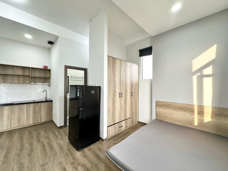 Căn hộ 40m2 ban công, bình thạnh gần cầu thị nghè, giặt sấy riêng, toà nhà thang máy - Ảnh 4