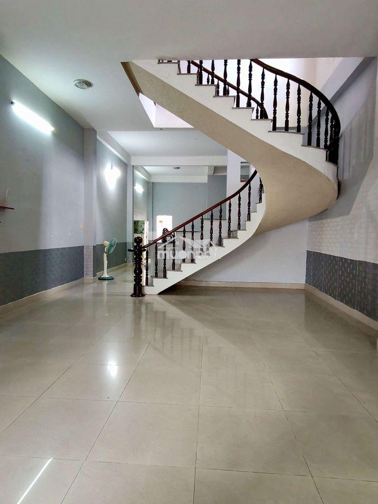 Cho thuê nhà nguyên căn gần chợ tân phước khánh