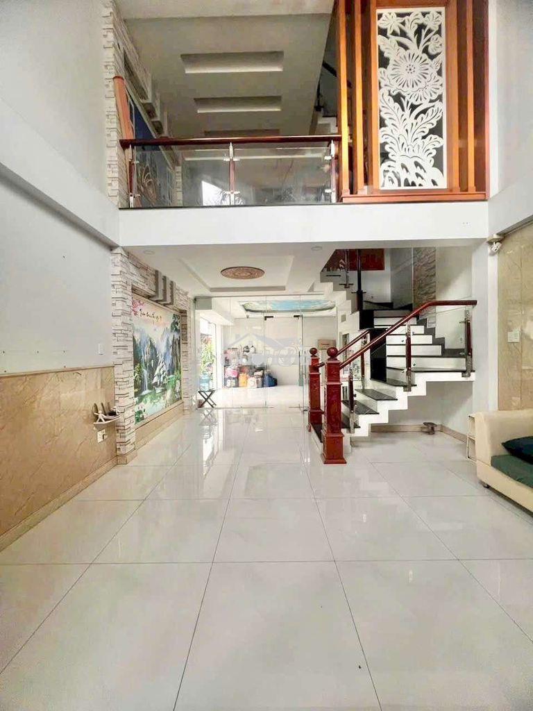 🍀Nhà góc full nội thất có gara 4 tấm 6x12,5m lê trọng tấn - Ảnh 4