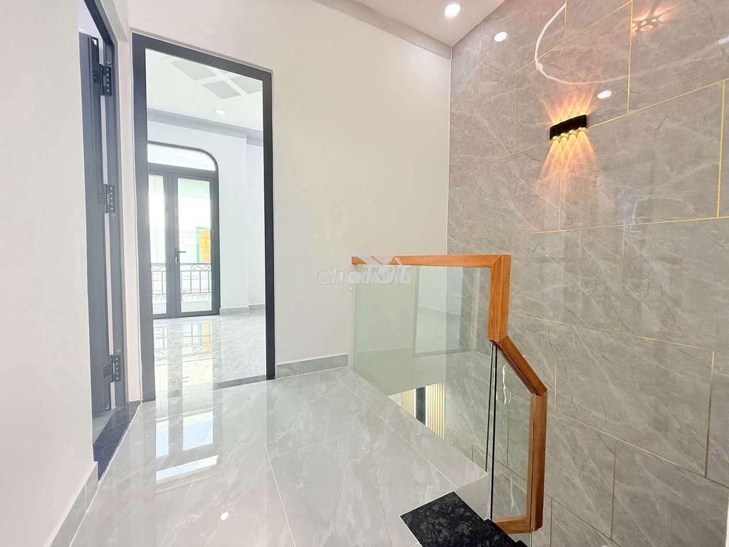 Nhà mới đẹp, (4x 9), 1lầu, 2pn, 2 wc, thới tam thôn 9, hóc môn - Ảnh 4