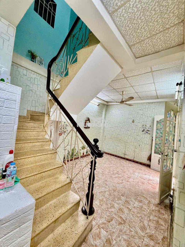 Nhà 4x8m 1lầu (2pn 1wc) hẻm 3,5m. khu tân sơn nhì, tân phú - Ảnh 2