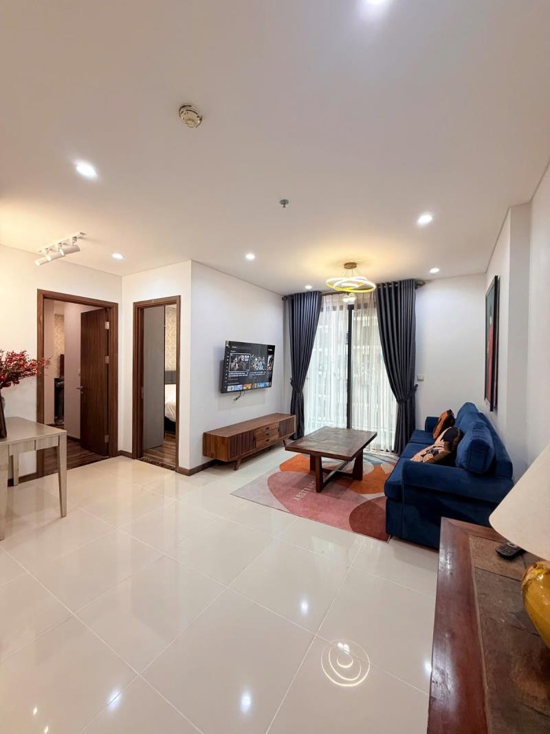 Ch 2,1 tỷ /2pn / thuê 13tr/th , sổ sẵn.ngay siêu thị emart phan văn trị o799-303.195 ngọc