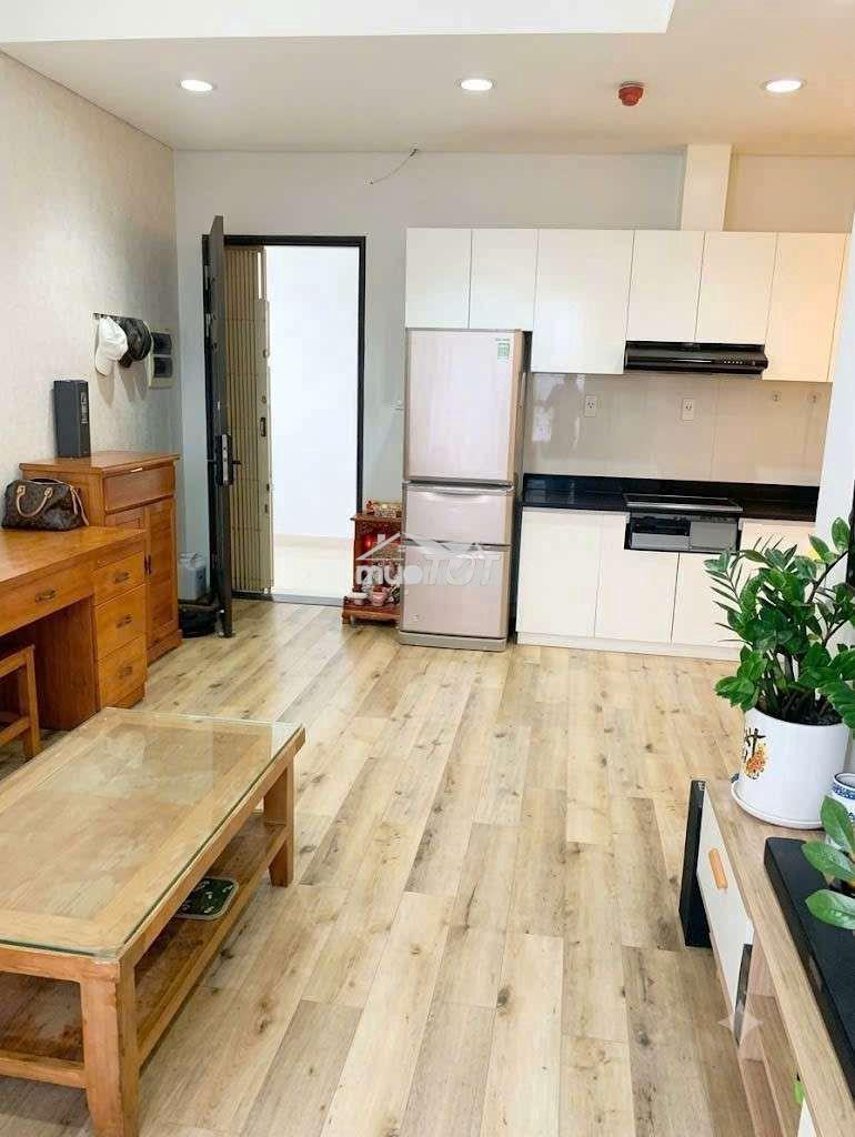 Bán chung cư hoa sen đường lạc long quân phường 5 quận 11. 61 m2