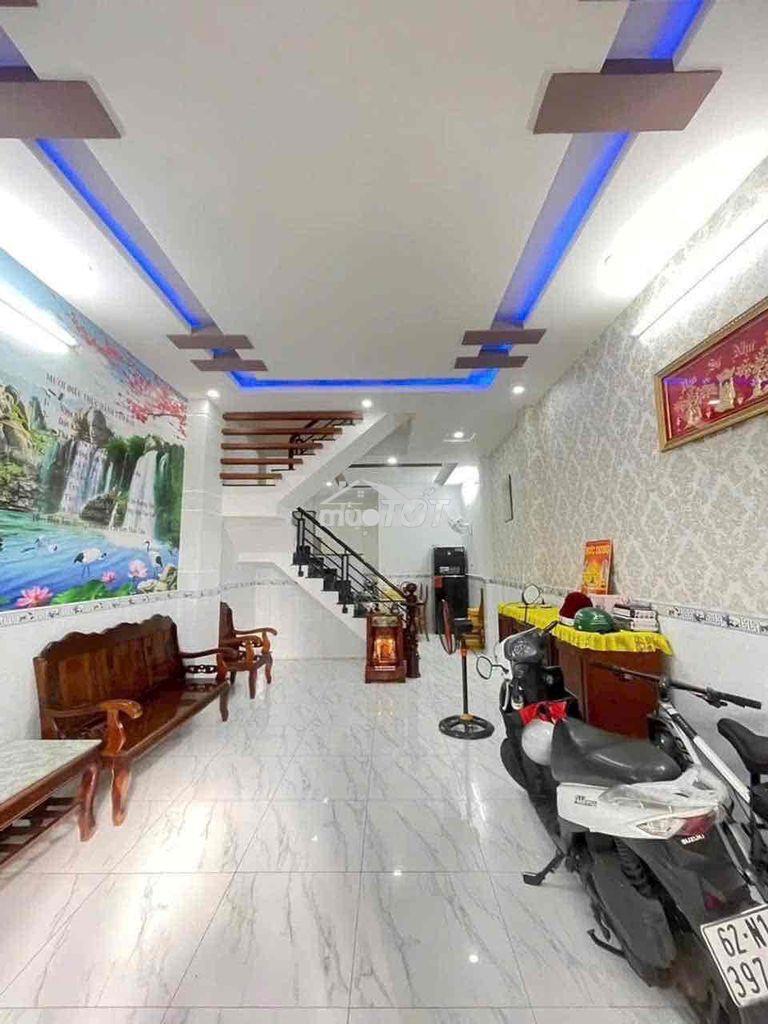 Cho thuê nhà tân chánh hiệp 16 q12 1lầu 1san thượng 8tr full nội thất