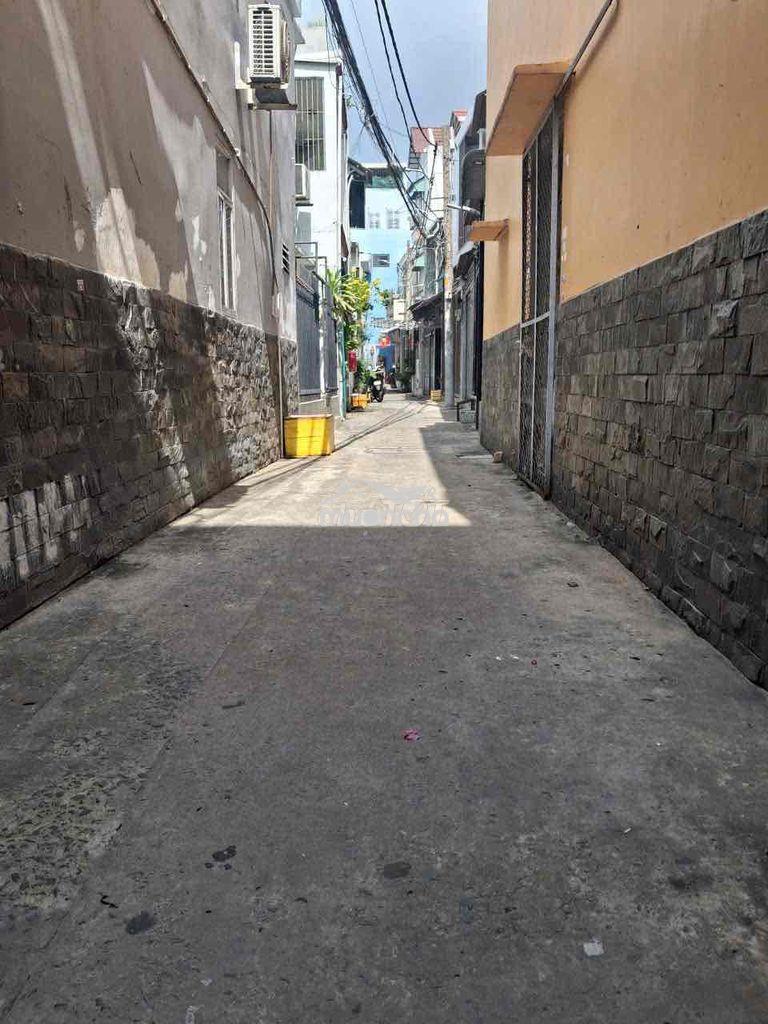 Bề thế 8.1 x 6.1 - 50m2 đất - hẻm thông sơn kỳ - tân sơn nhì - Ảnh 3